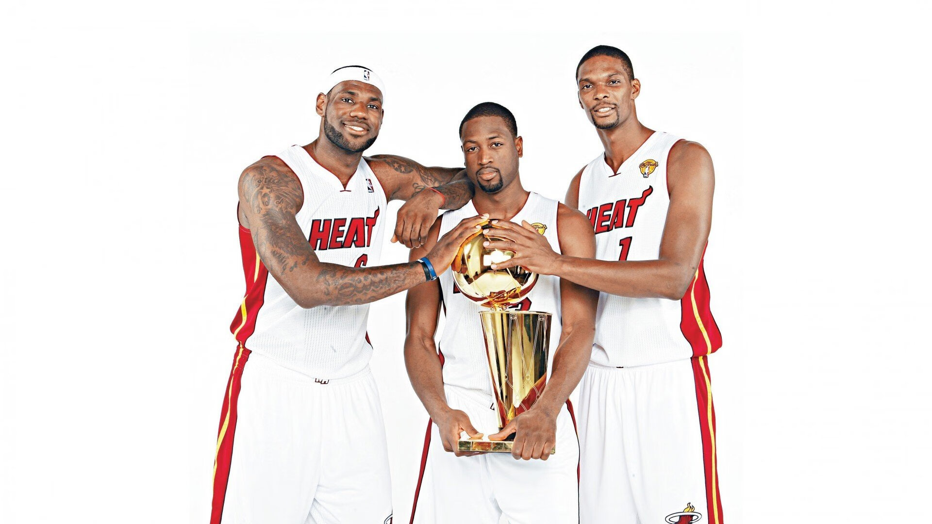 _桥下快闪赛：建筑与运动融合的另类体验_，桥下运动场