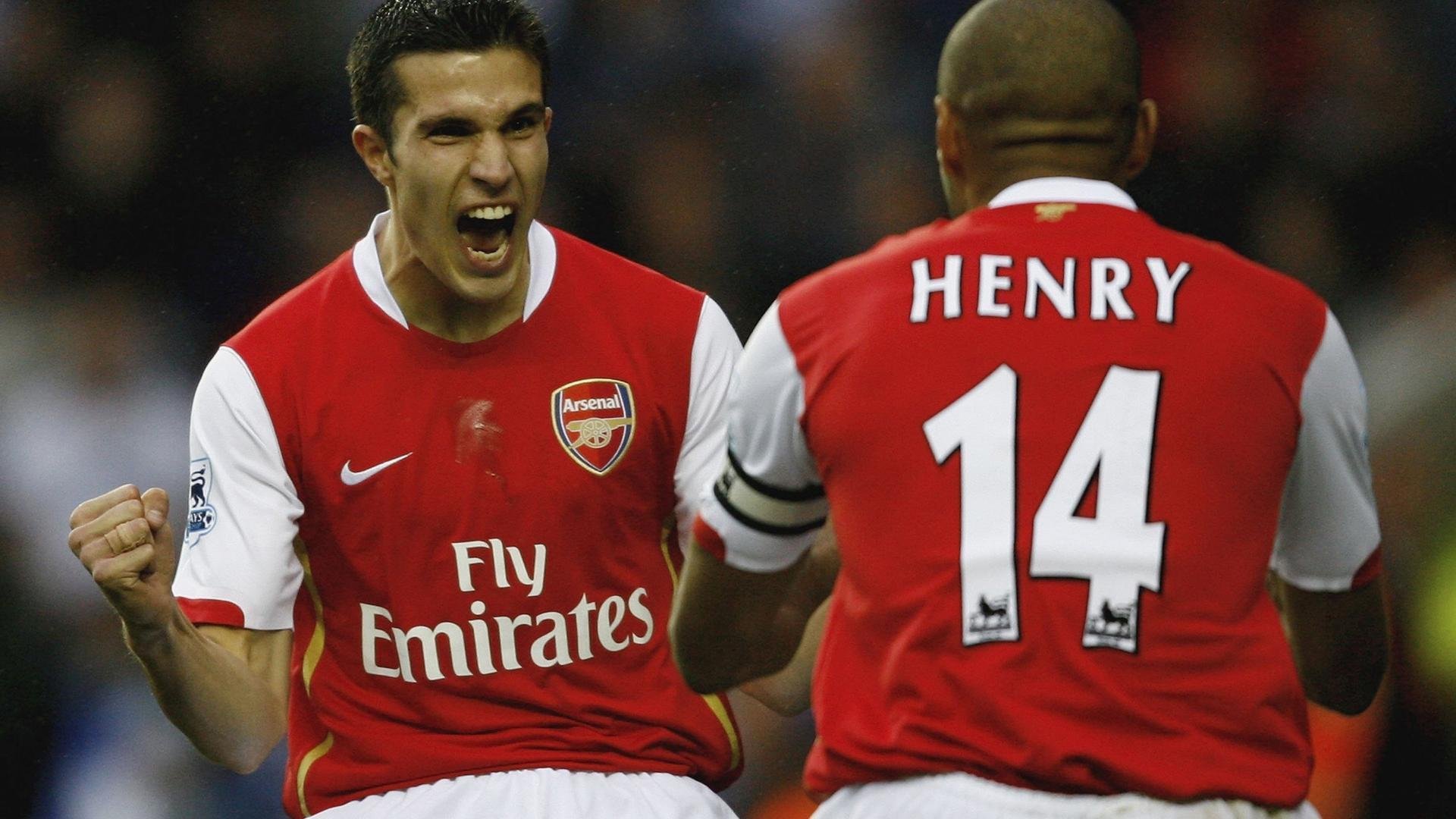 上海申花队换帅：博阿斯卸任，曹阳接任，上海申花的队员