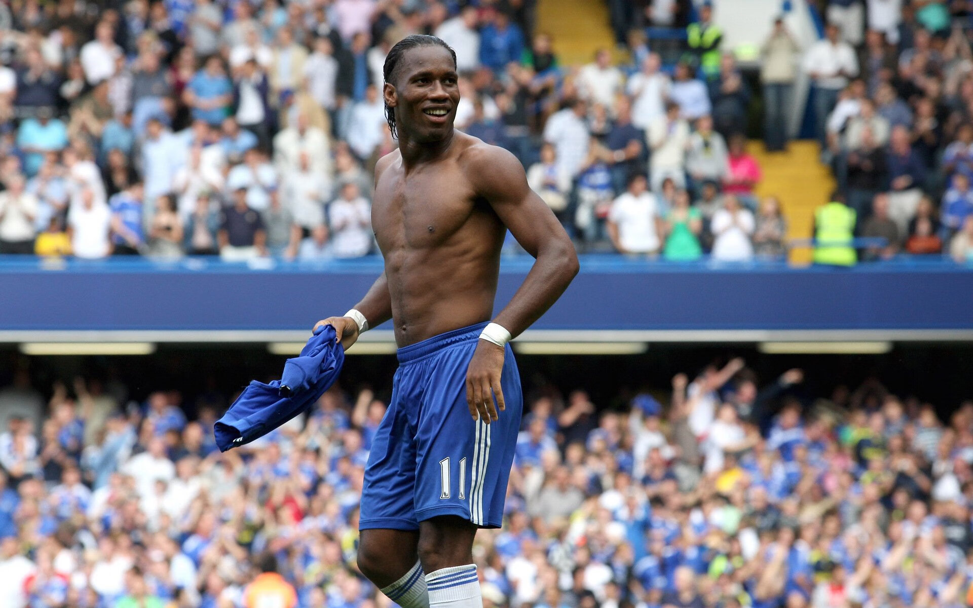 以科技创新驱动电竞,AI+大数据开启全新战术体系,电竞大数据服务